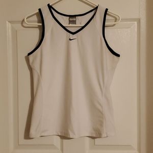 White Nike tank size M